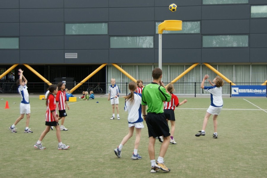 Korfbal E1  28 mei-13-.jpg